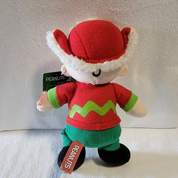 NWT Christmas Charlie Brown Stuffed Character - Picture 4 of 4